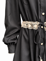 Abito nero con pizzo macramè